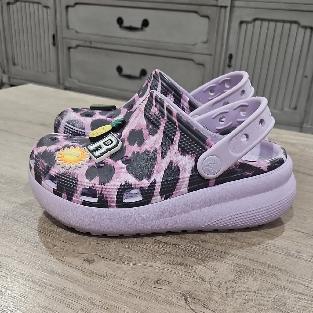 CROCS Kids Platform Clogs in Pink Purple Leopard Print
